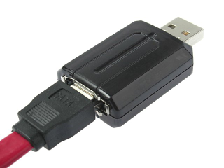 Illustration for article titled Brando Adapts eSATA Drives to USB with a Simple Adapter